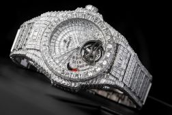 Choosing The Luxury Watches for Any Occasion